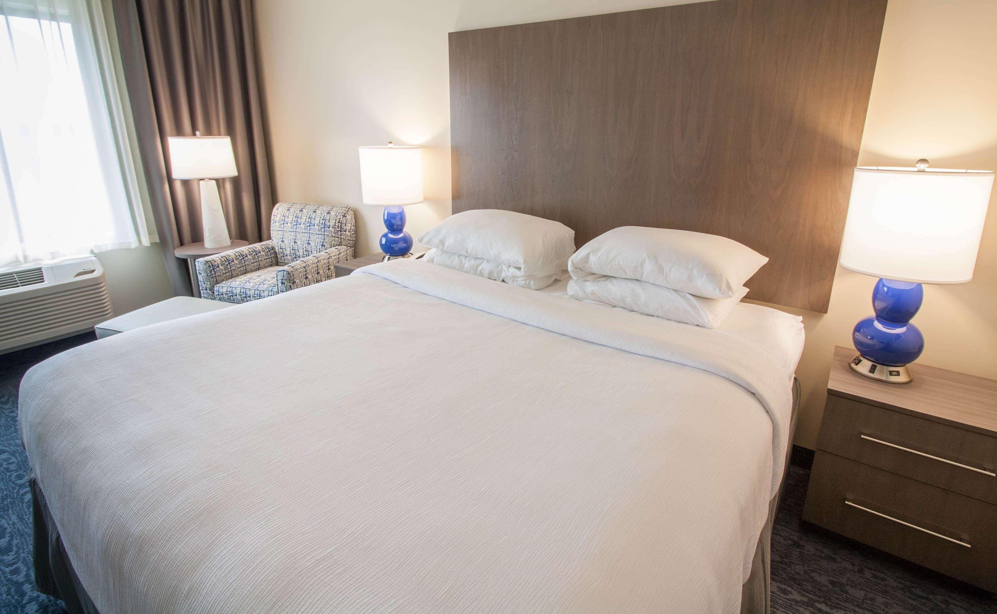 Hotel Renovo Des Moines Urbandale,Tapestry Collection Hilton Extérieur photo